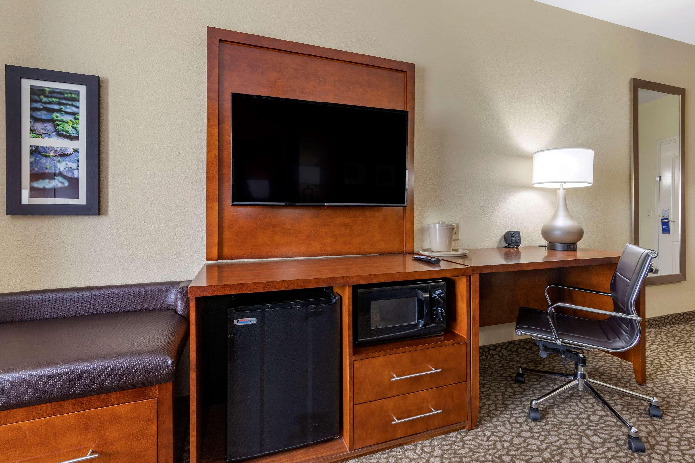 Comfort Suites Florence I-95 Екстер'єр фото
