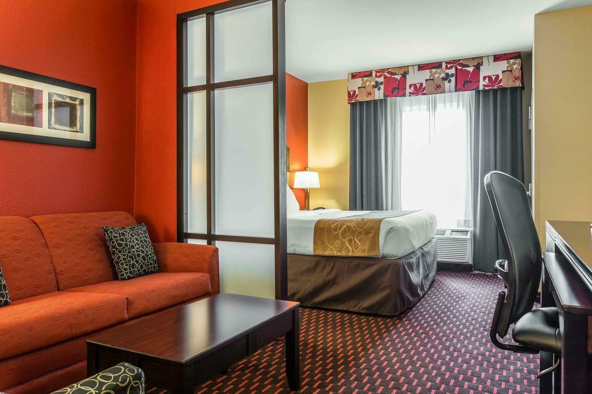 Comfort Suites Florence I-95 Екстер'єр фото